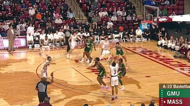 umass-351797a1-dcbd-4a46-9e64-4b1f637c80b5.jpg