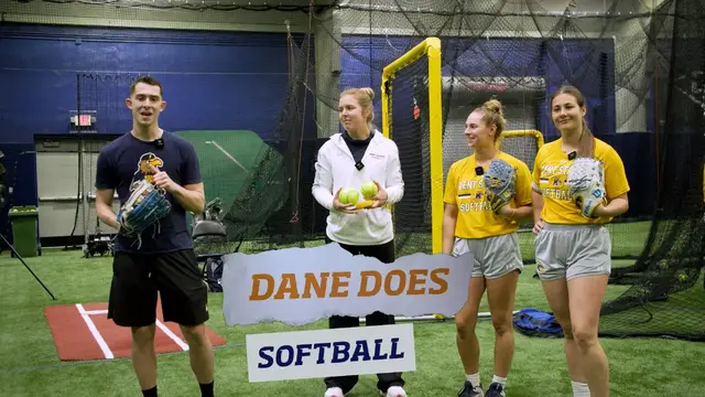 dane-does-sb-yt-00-00-04-02-still001.webp